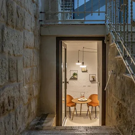 Bright Stone Con Vasca Jacuzzi Apartment Monopoli